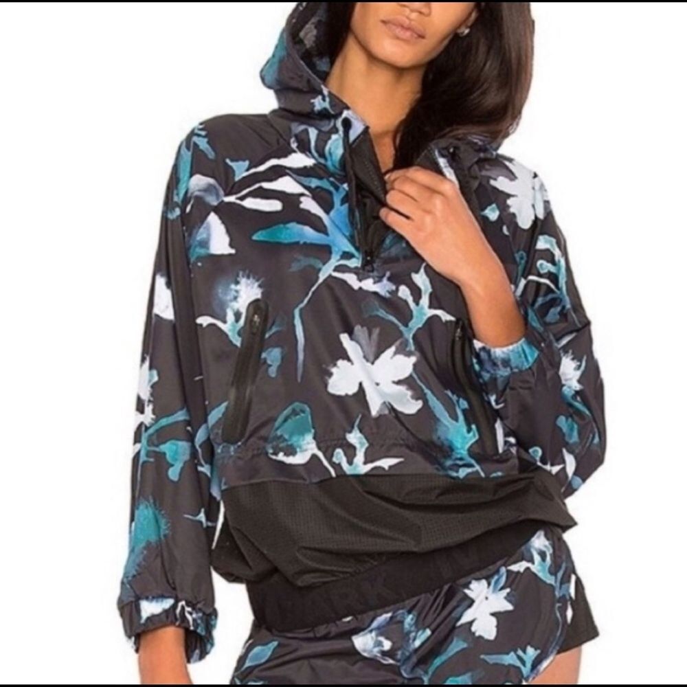 Ivy Park Floral Windbreaker Sz M
